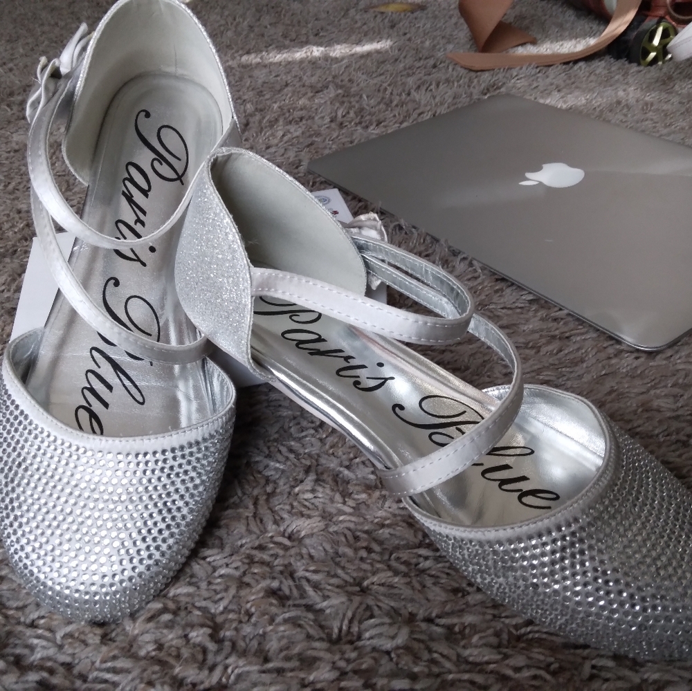 Girl dress shoes